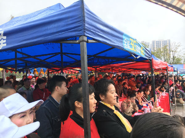 广场舞大赛附图一.jpg